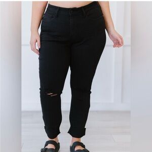 NWT Judy Blue Mid Rise Destroyed Slim Fit Black Jeans Size 16W